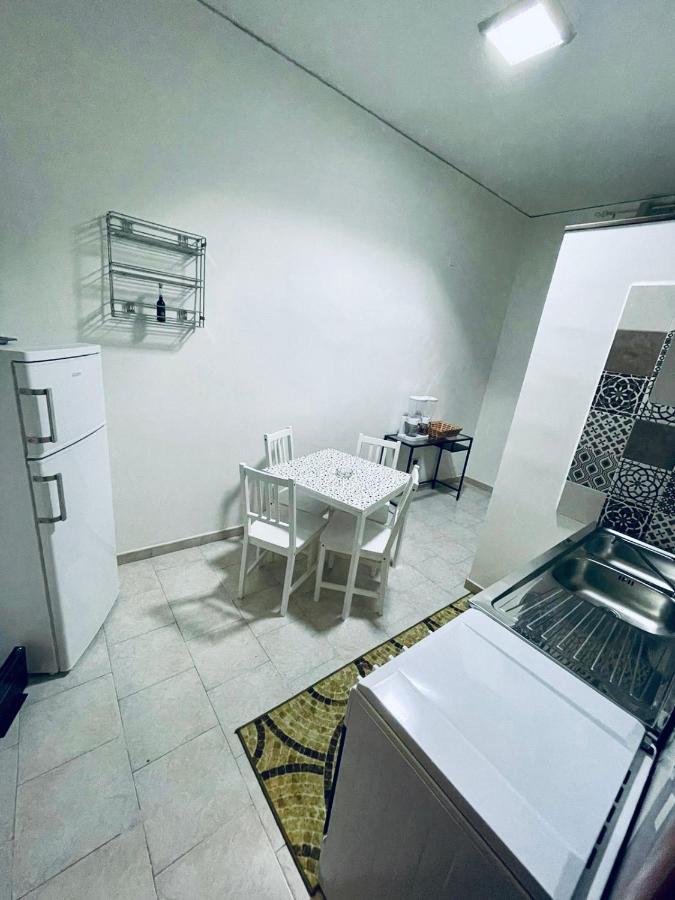 A Cas E Vicenz Bed and Breakfast Napoli Eksteriør billede