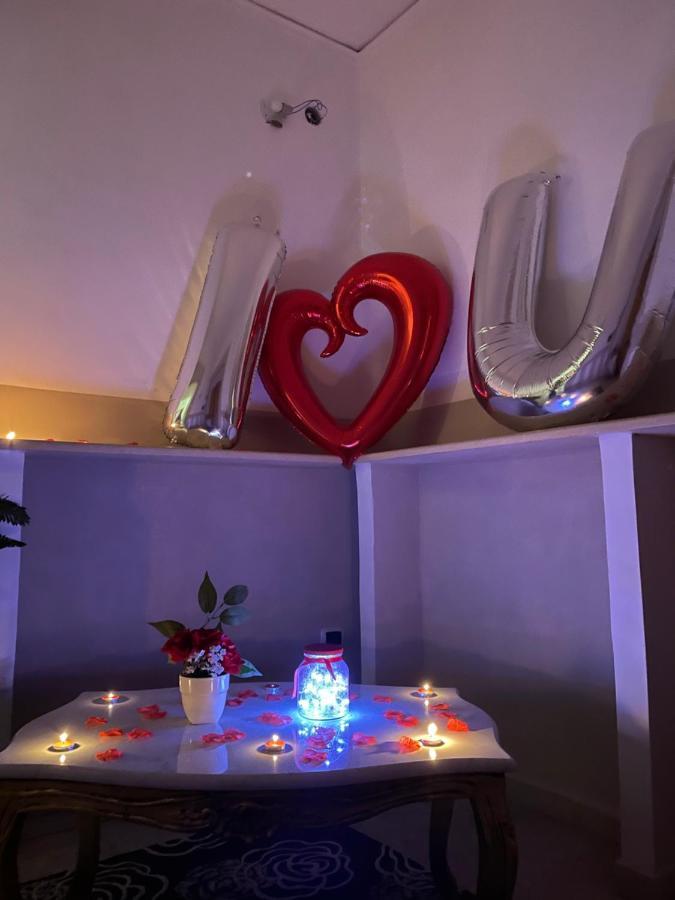A Cas E Vicenz Bed and Breakfast Napoli Eksteriør billede