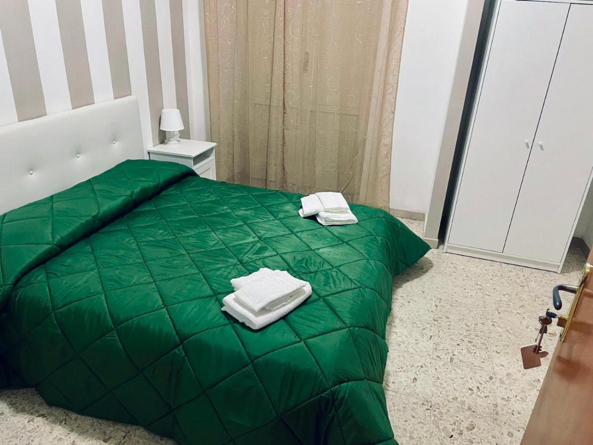 A Cas E Vicenz Bed and Breakfast Napoli Eksteriør billede